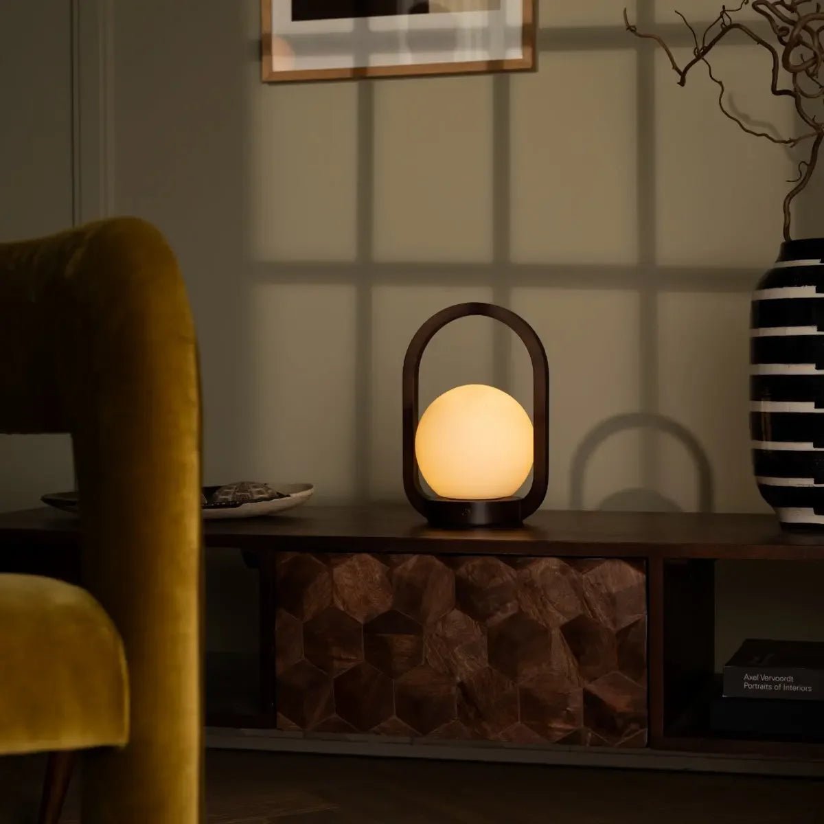 Skye Donkerbruine Houten Snoerloze Lamp | Oplaadbaar en dimbaar ontwerp