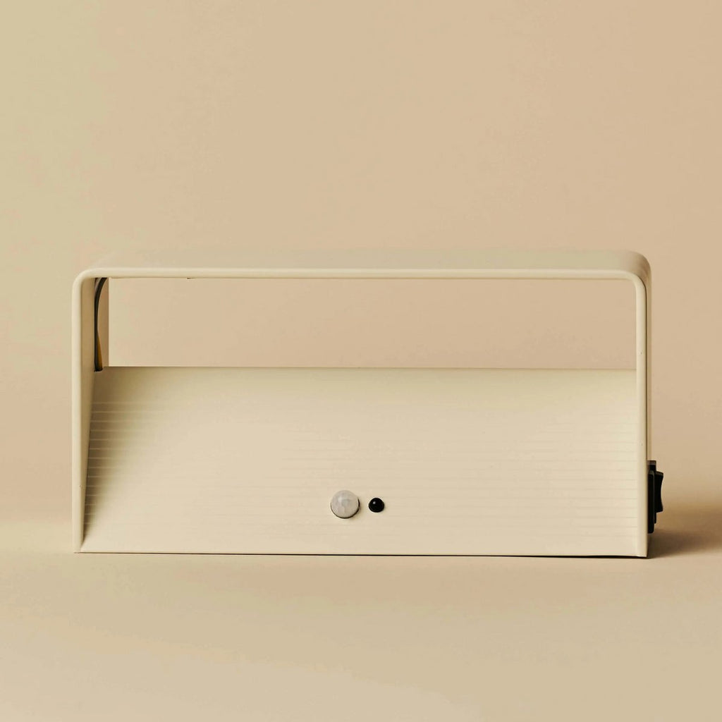 Tessa Vanilla draadloze wandlamp inclusief afstandsbediening, 20 lichte modi, dimable, magnetisch suspensiesysteem en met bewegingssensor