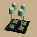 Combi Set Professional-4 x Wouter Sage Green Oplaadbare tafellampen & 1 x Amstel Wireless Charging Station met Qi-Technology