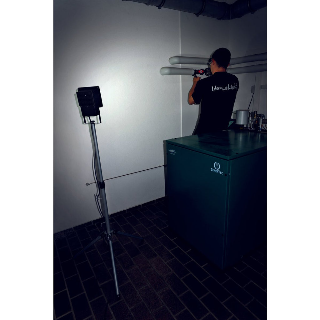Liv · Houten vloerlamp