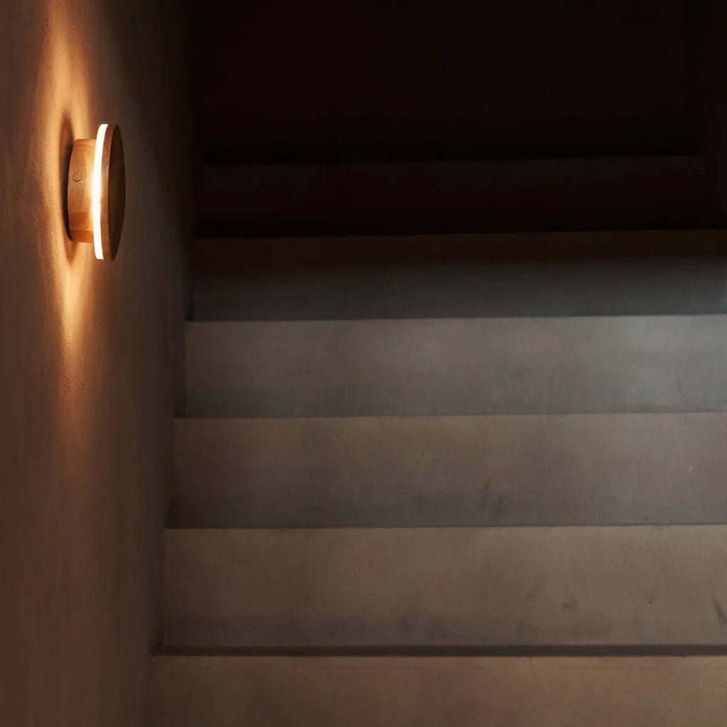 Lou lichtbruine draadloos wandlicht - oplaadbaar en dimbare aanraakregeling - 2700K warm licht