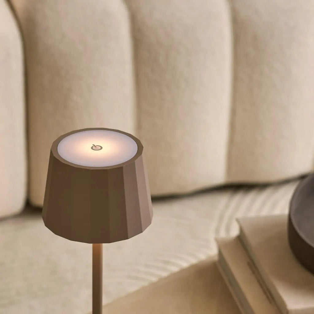 Wouter Koala Brown Oplaadbare tafellamp-Draadloos opladen, dimable, 120 uur batterijduur