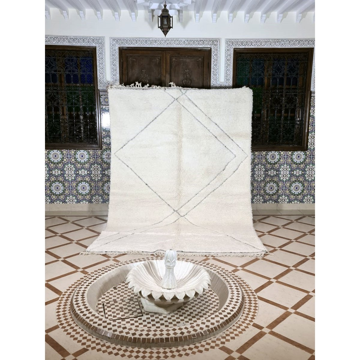 Authentiek Berber vloerkleed van Taza wol 200 x 300 cm