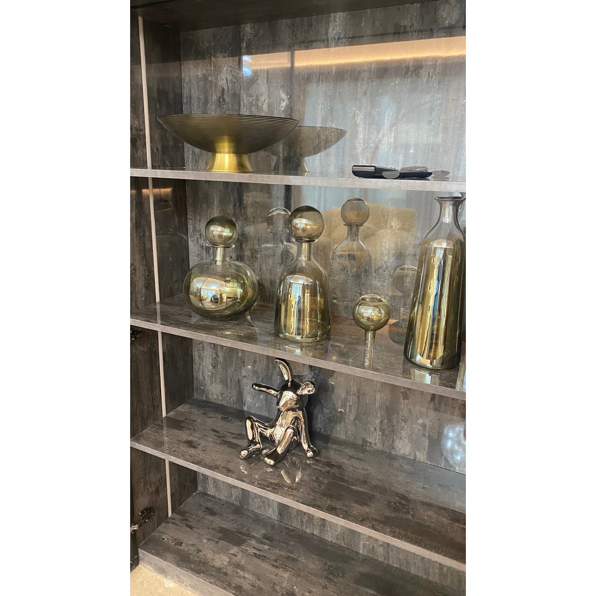 Amberkleurige glazen flessen