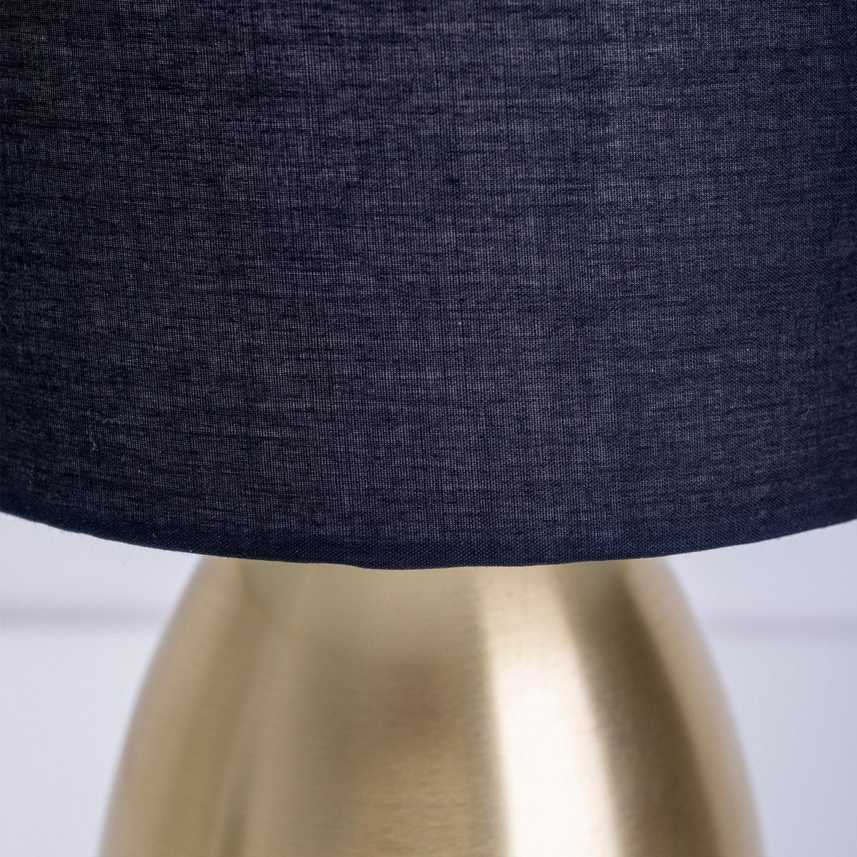 Liv · Metalen tafellamp — 33cm goud/zwart