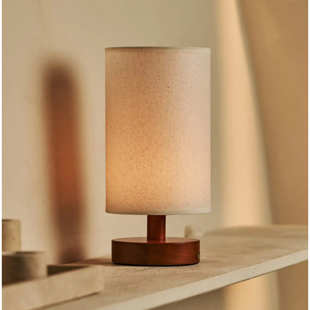 Ben Kastanjebruine houten tafellamp – Oplaadbaar, dimbaar, USB-C-voeding
