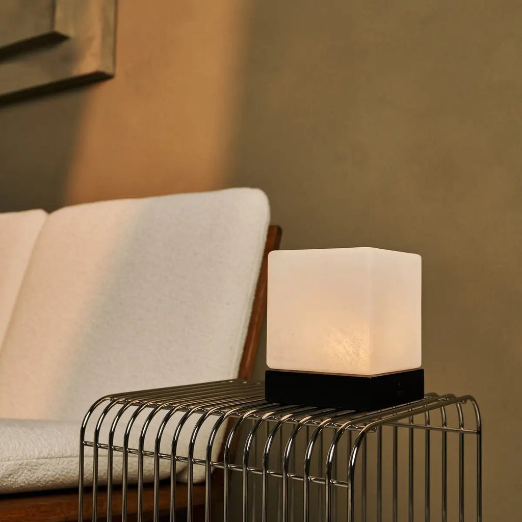 YCE Black Draadloze houten lamp met bevroren glas-oplaadbare, dimbare, 100-uur batterij