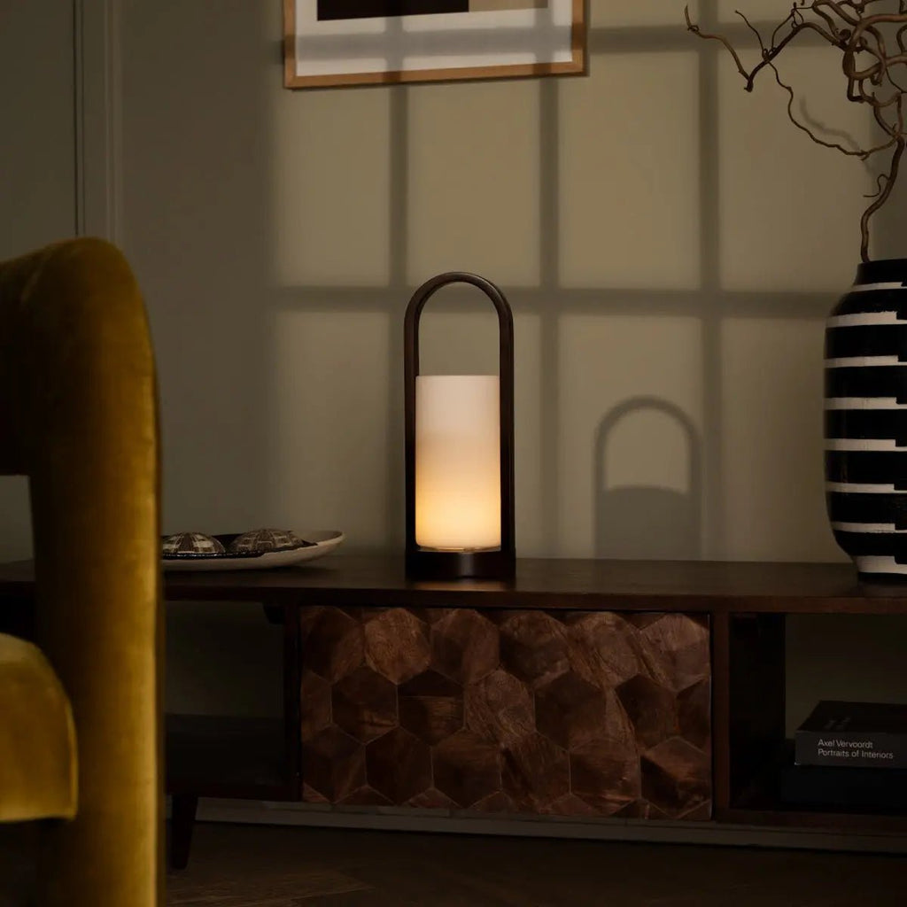 Evie Donkerbruine Oplaadbare Houten Tafellamp – Dimbaar & Snoerloos