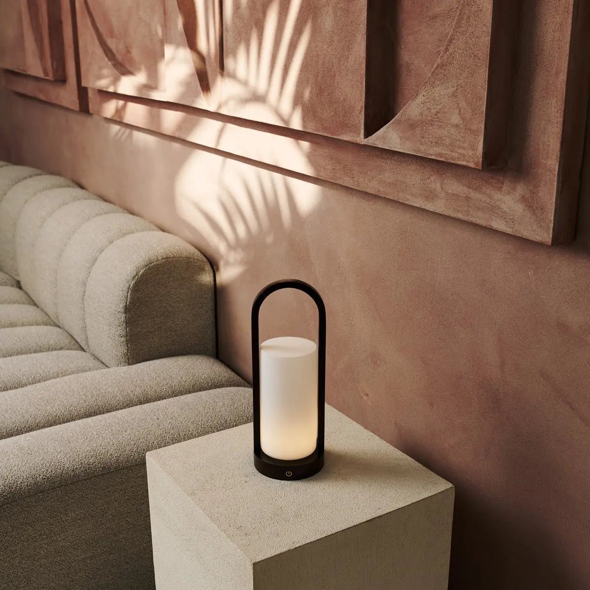 Evie Donkerbruine Oplaadbare Houten Tafellamp – Dimbaar & Snoerloos