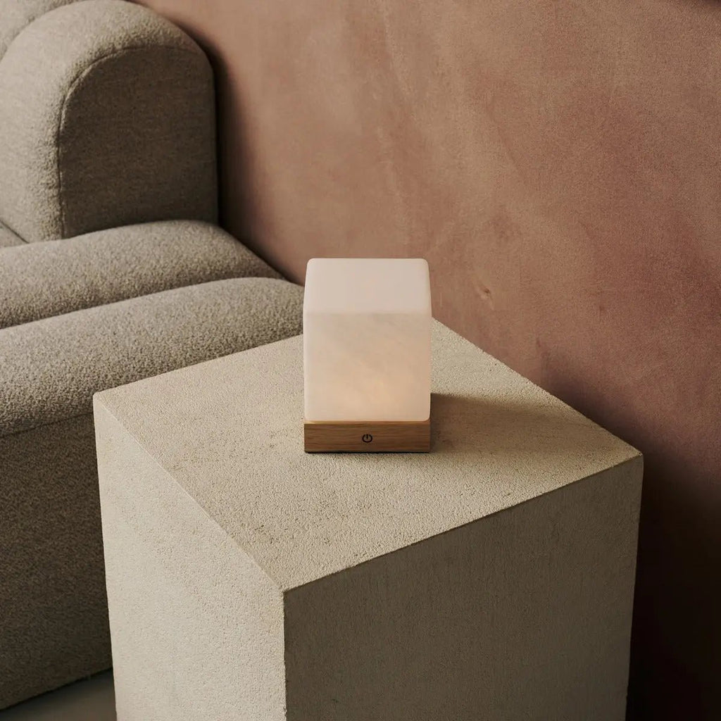 YCE lichtbruine draadloze houten lamp met bevroren glas-oplaadbare, dimbare, 100-uur batterij