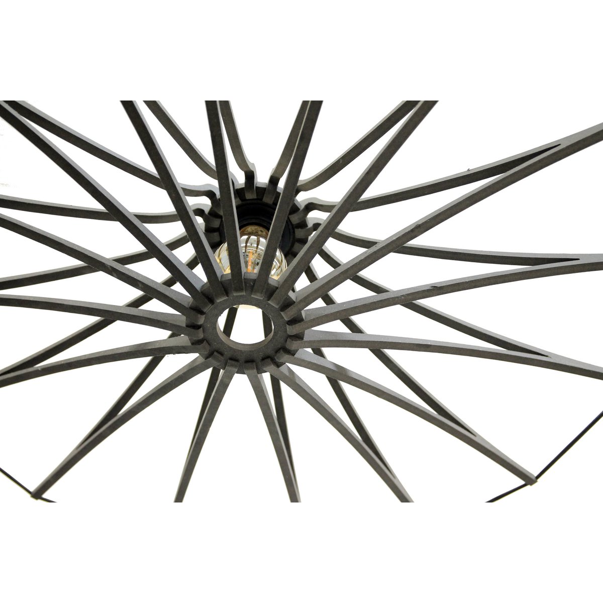 Liv · Metalen hanglamp — zwart